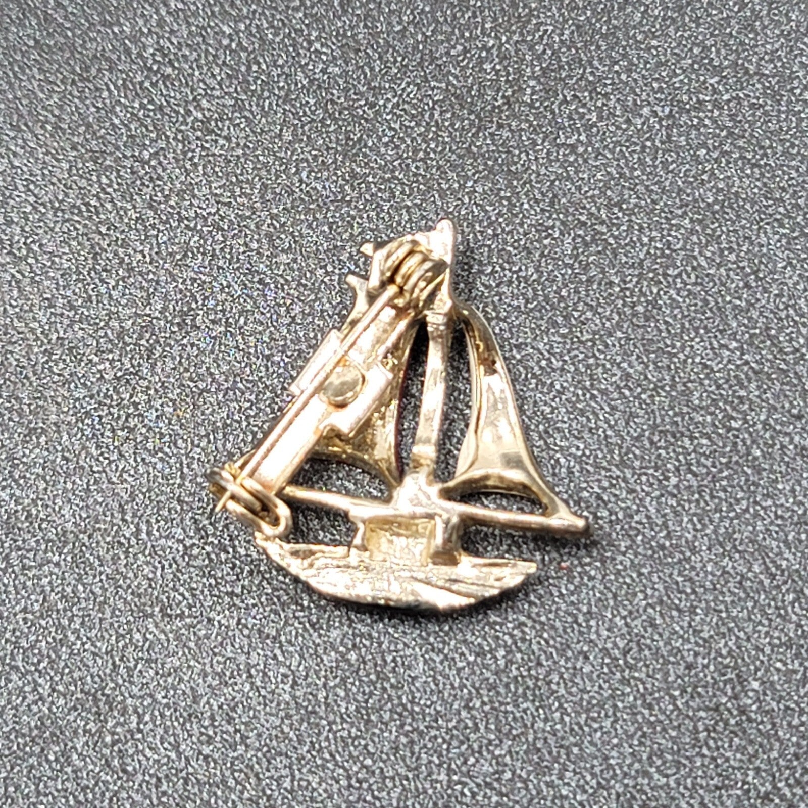 Vintage Brooch Multi Color Enamel Sailboat Red White Blue Estate Jewelry 1"