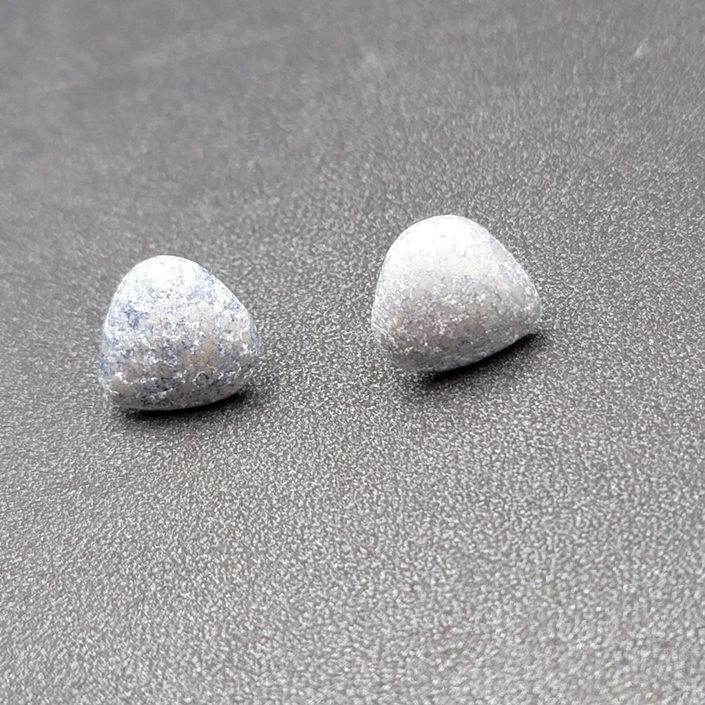 Vintage Pierced Earrings Blue Gray Enamel Splatter Heart Studs 1/2"