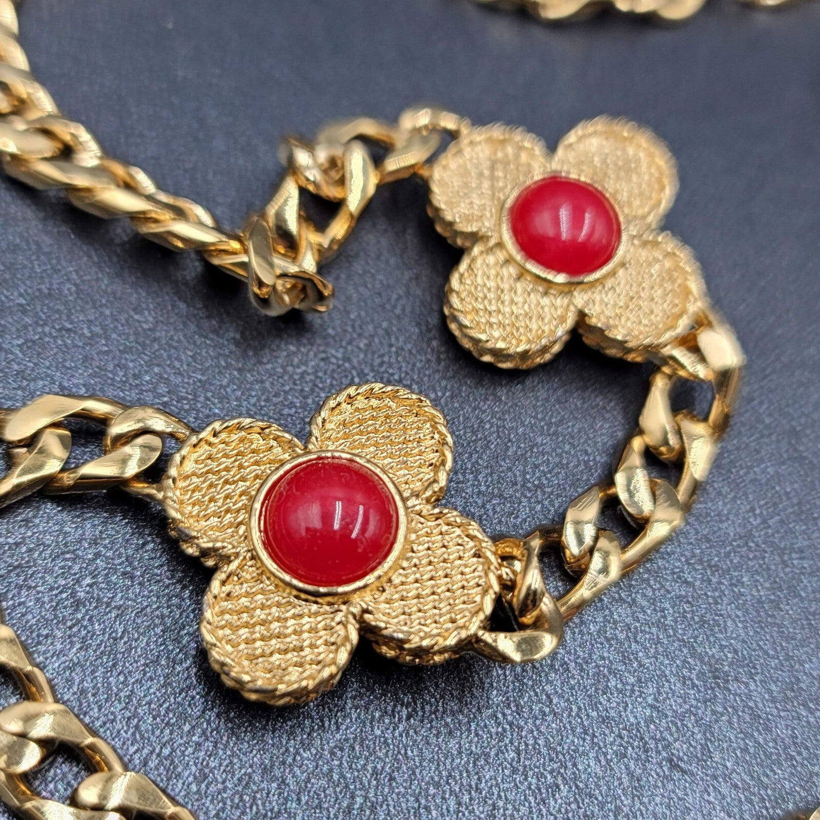 Vintage Heavy Gold Tone Thick Chain Station Red Accents 30"