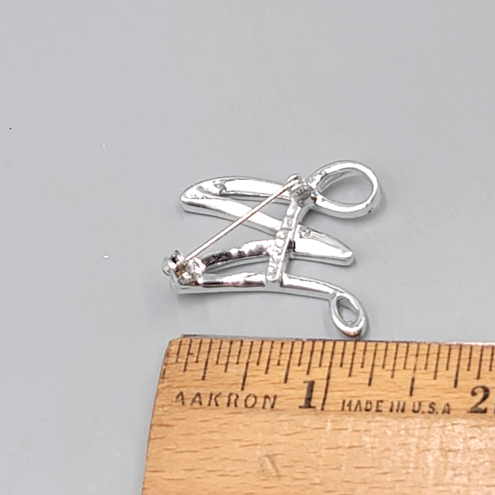 Vintage Sarah Coventry Initial "M" Brooch Pin Silver Tone Signed Jewelry 1.25"