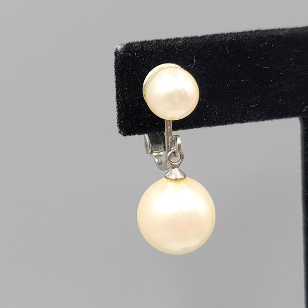 Vintage Clip on Earrings White Bead Dangle Silver tone Screw Back 1"