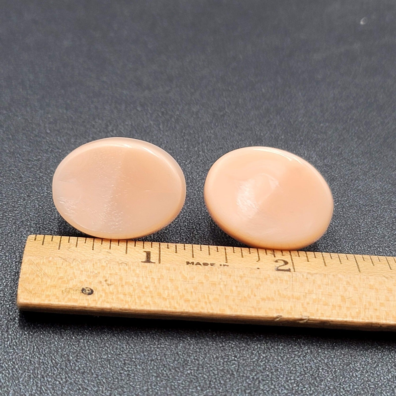 Vintage Pierced Earrings Light Pink Swirl Resin Molded Oval Drop 1" x 3/4"