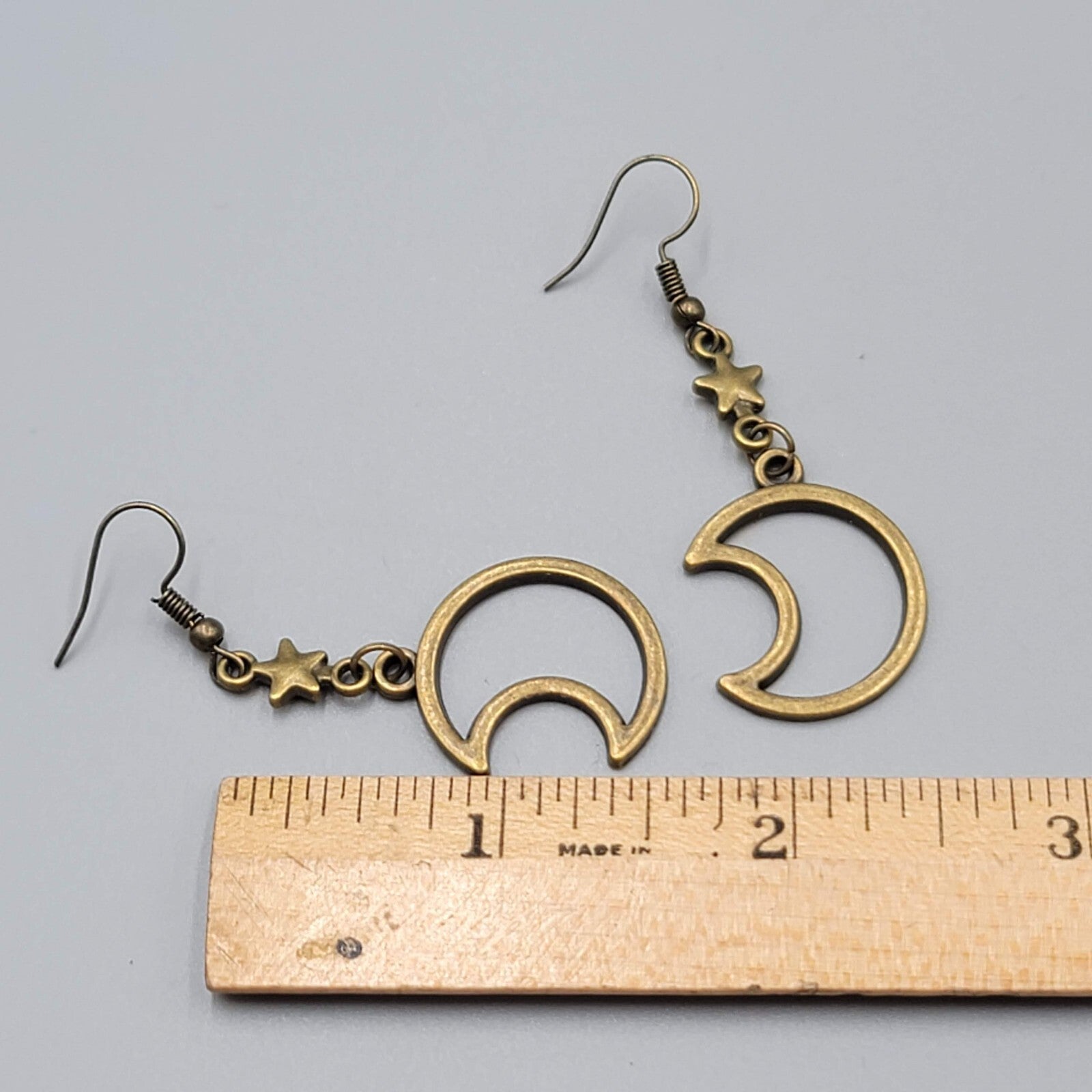 Star and Moon Pierced Earrings Bronze tone Dangle 1.5" New