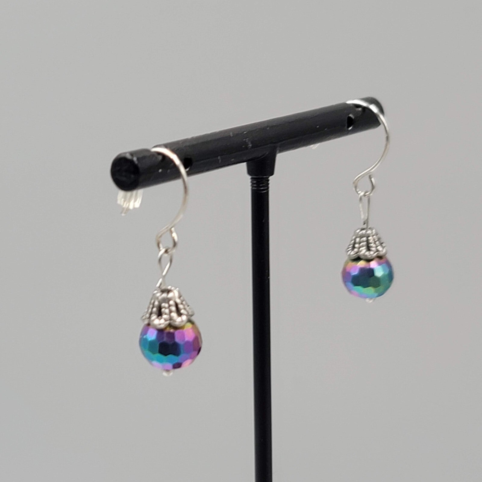 Rainbow Iridescent Sparkle Faceted Bead Dangle Pierced Earrings Silvertone 5/8"