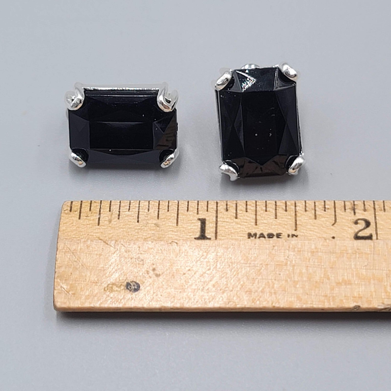 Black Faceted Pierced Earrings Silver tone Rectangle Drop 3/4"