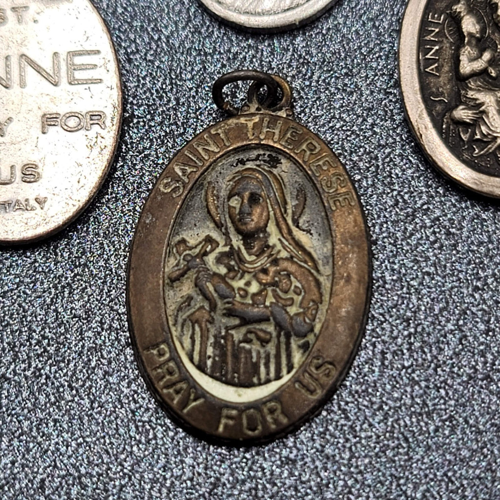 St Frances Mother Cabrini Saint Anne St Therese Medals ​Lot of 4 Italy Catholic