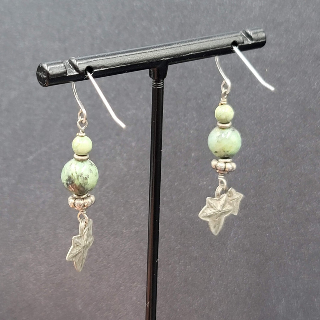 Pierced Earrings Silver tone Green Stone Dangle Leaves 1 3/8"
