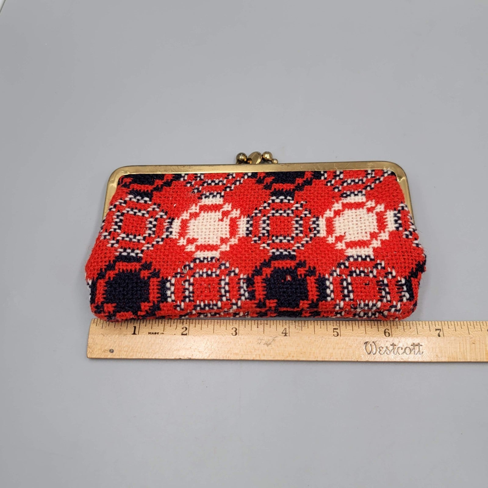 Vintage Red Knit Change Purse With Double Kiss Clasp 6" x 3"