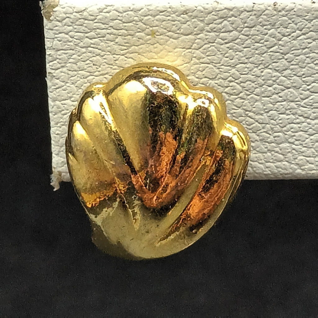 Vintage Clip on Earrings Gold tone Sell Studs 5/8"
