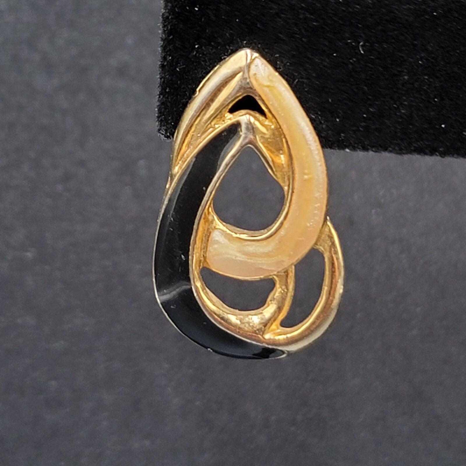 Vintage Pierced Earrings Black Cream Enamel Double Teardrop Drop 1"