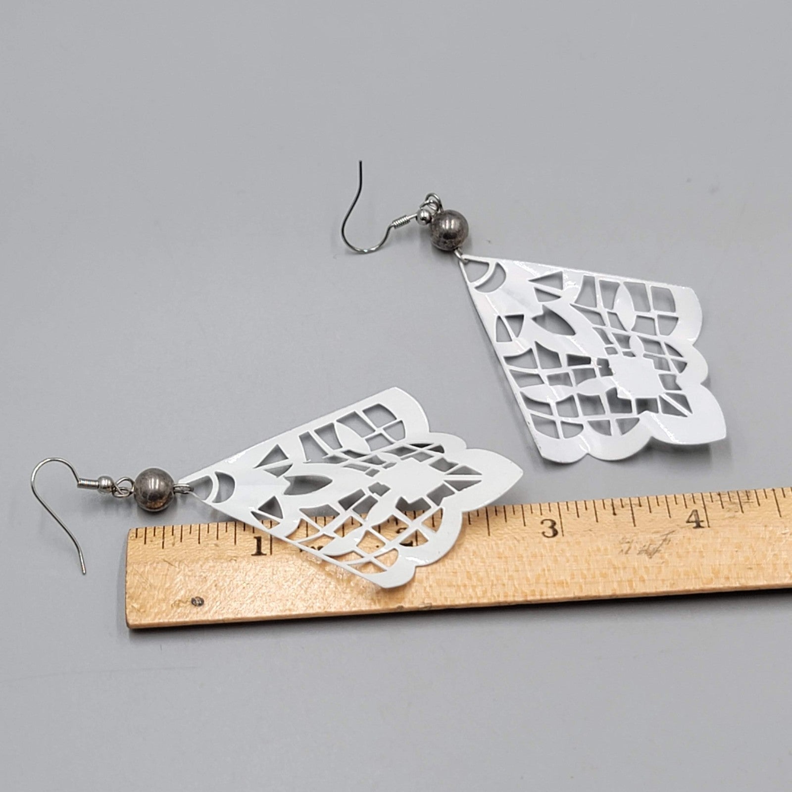 Large White Enamel Pierced Earrings Silver tone Dangle  2.75"