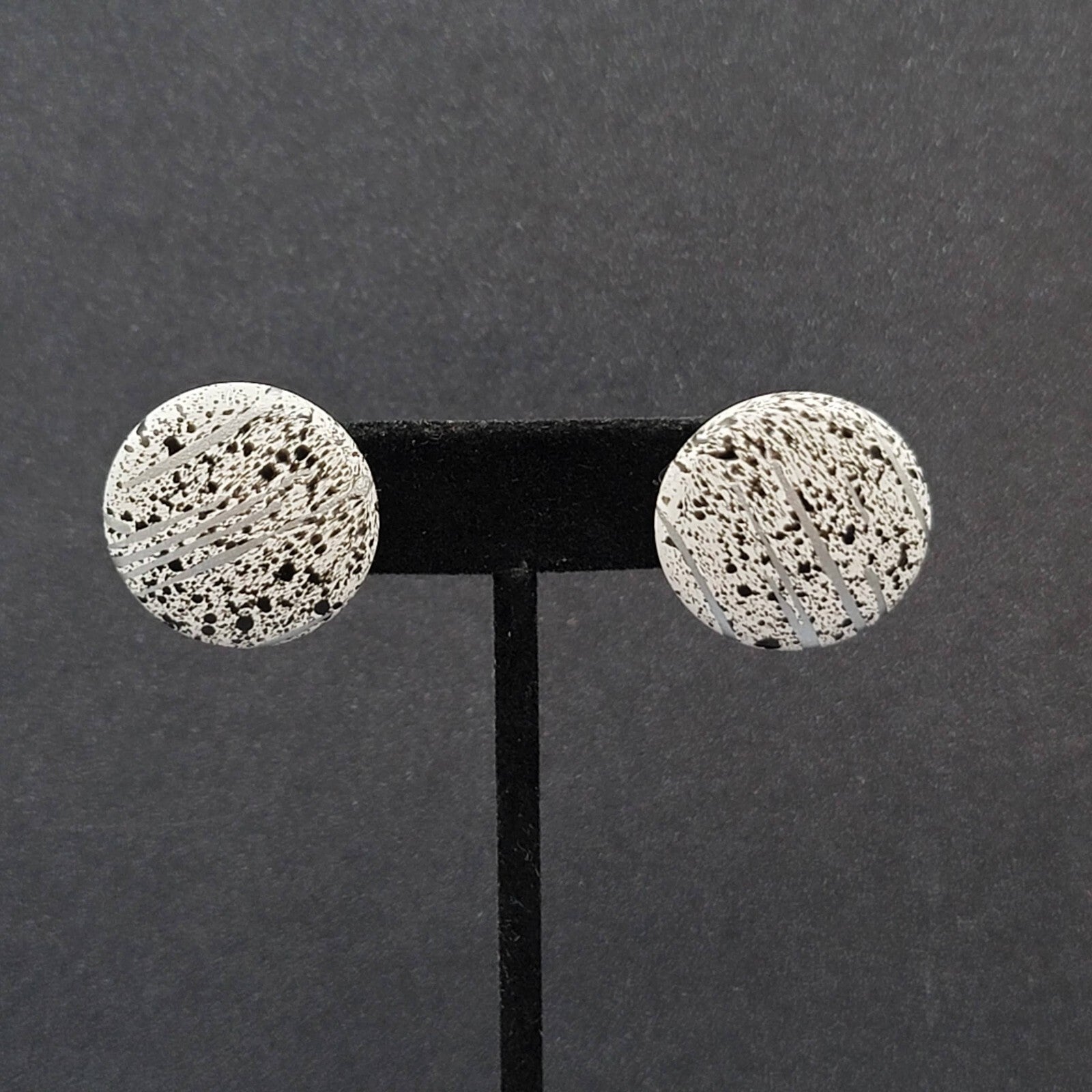 Vintage Pierced Earrings White Round Silver Black Spatter 1"