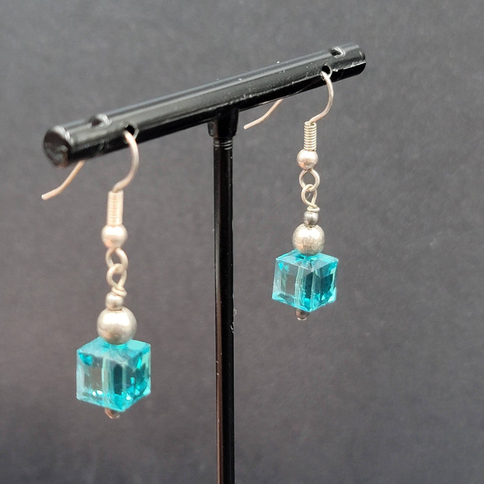 Pierced Earrings Silver tone Square Blue Crystal Bead Dangle 7/8"