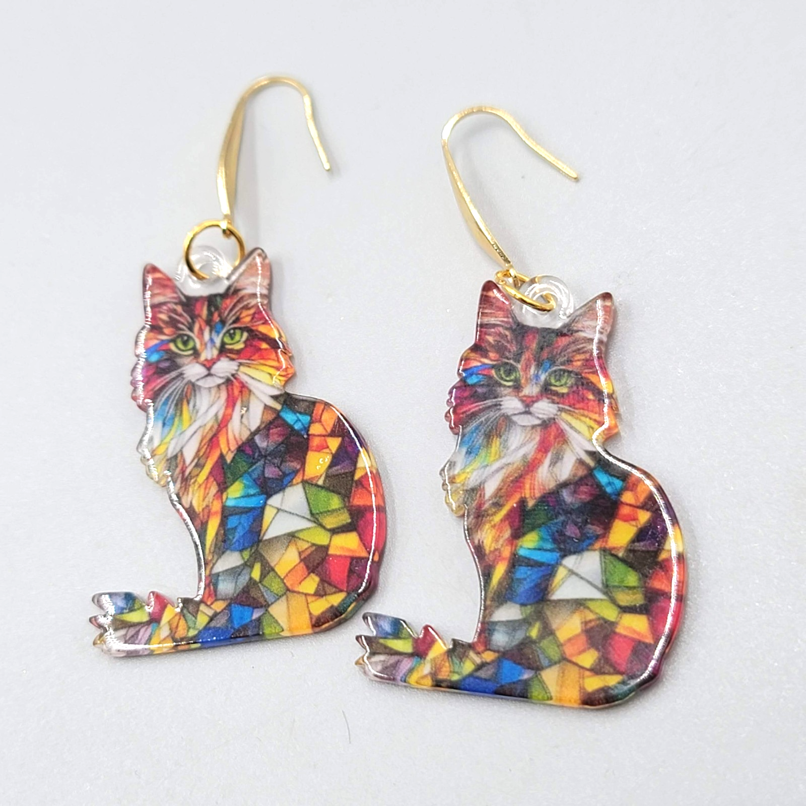 Mosiac Kitty Cat Pierced Earrings Multicolor  Acrylic Dangle Gold tone Hook 1.5"
