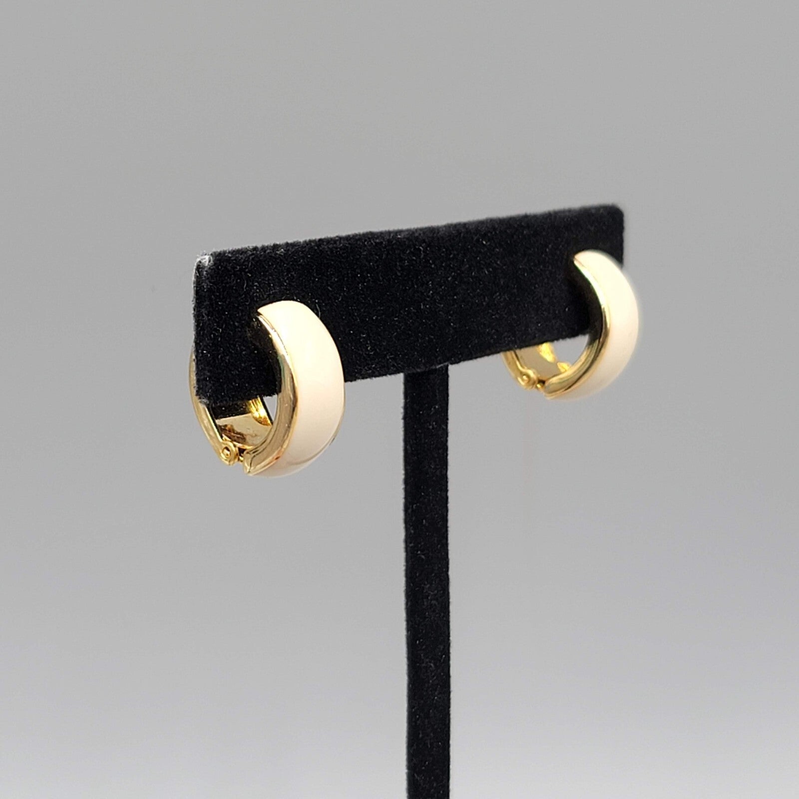Vintage Reversible Clip on Earrings White Enamel Gold Plated 5/8"