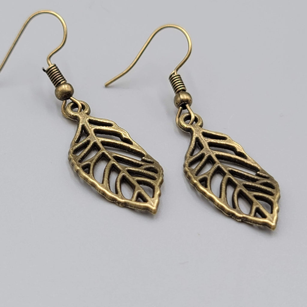 Leaf Pierced Earrings Bronze tone Wavy Dangle NEW 1"