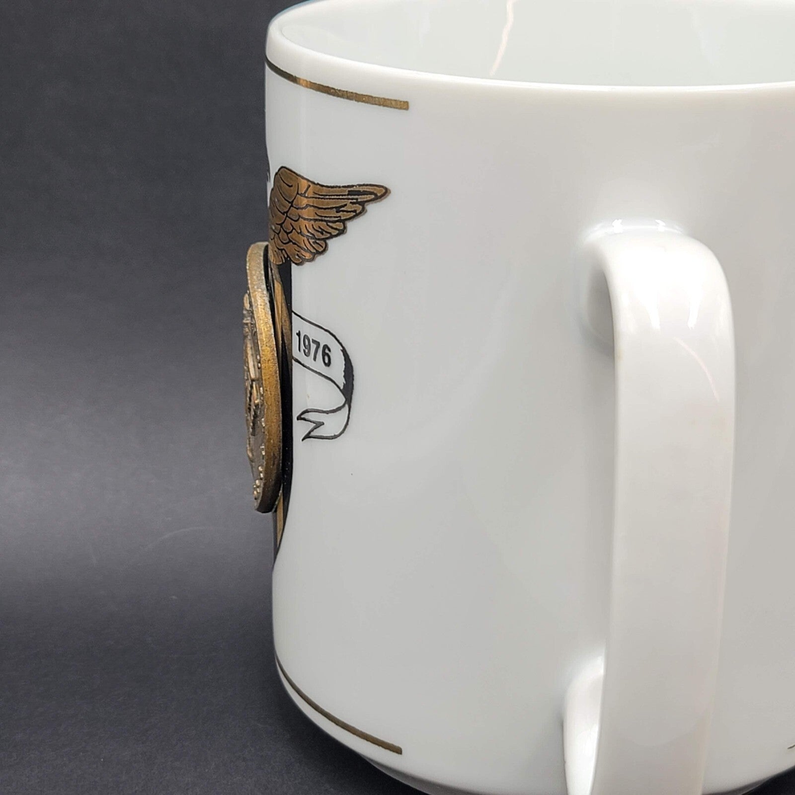 Vintage Bicentennial Coffee Mug 1776-1976 Minuteman Emblem Eagle Coin