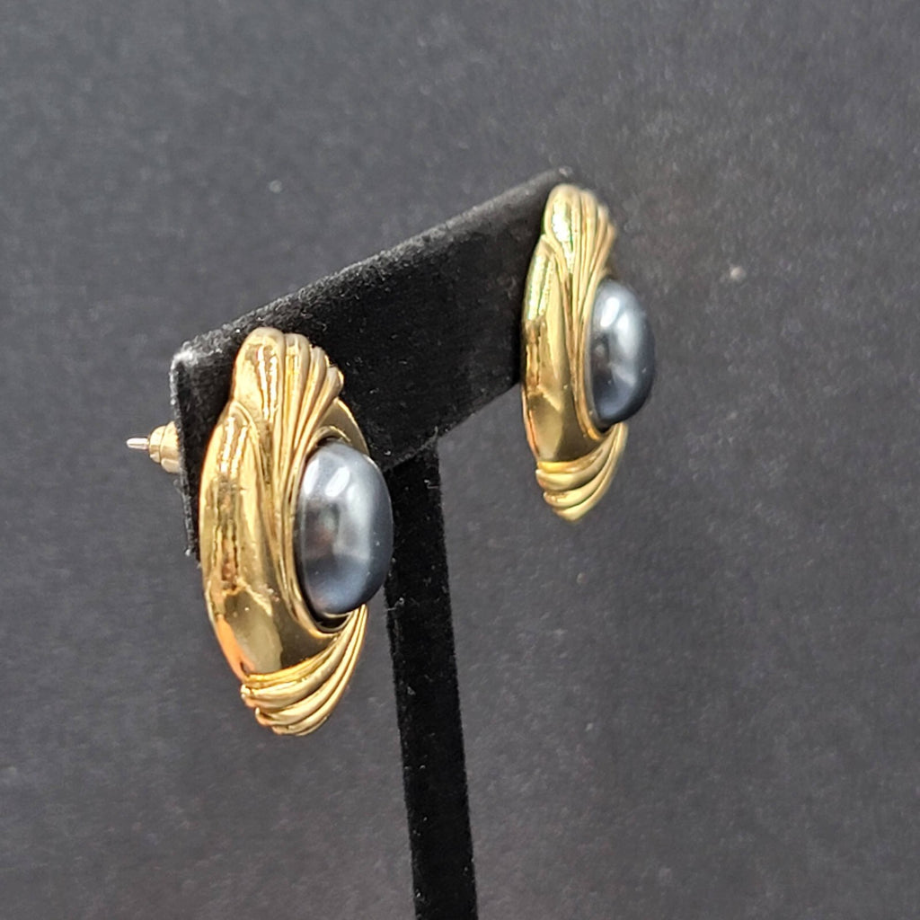 Vintage Avon Cavier Pierced Earrings Gold tone Dark Gray Satin Cabochon 1"