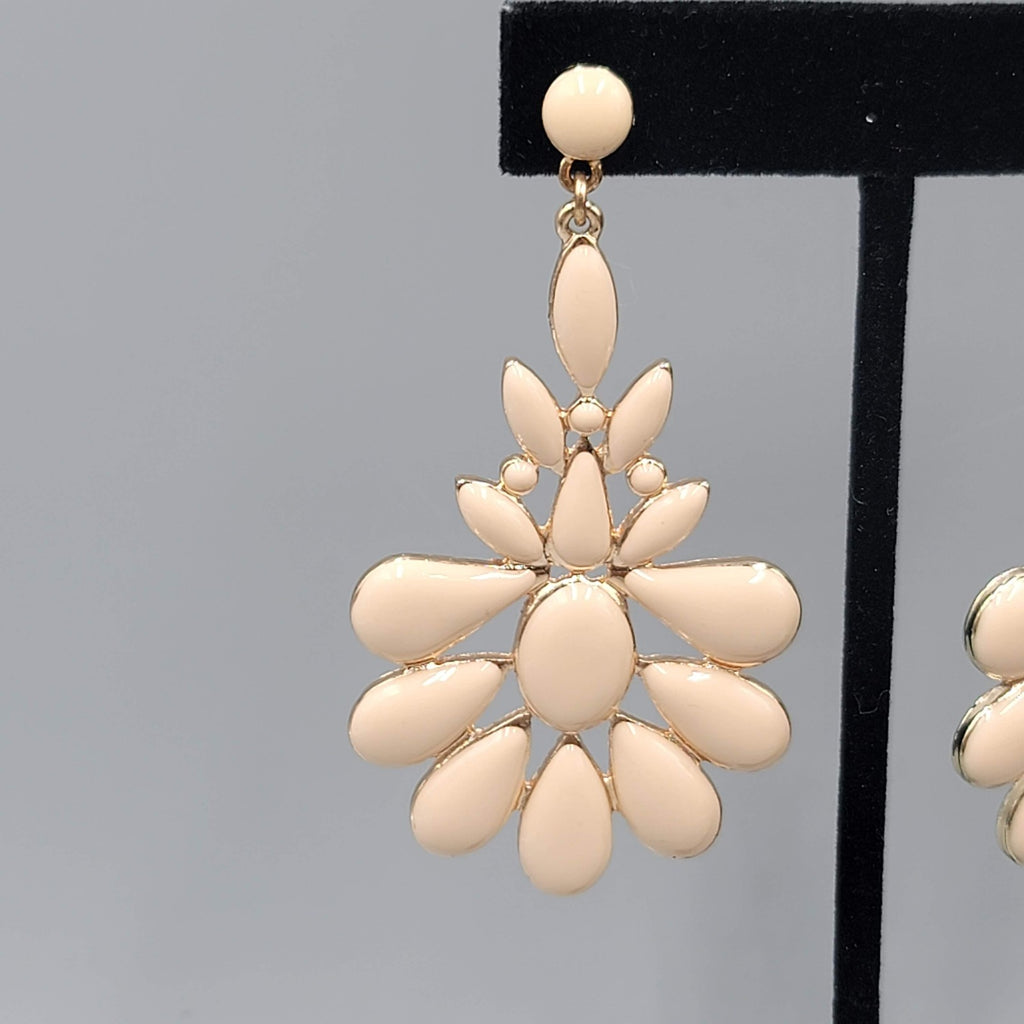 Large Statement Dangle Pierced Earrings Gold Tone Beige Cream 3"