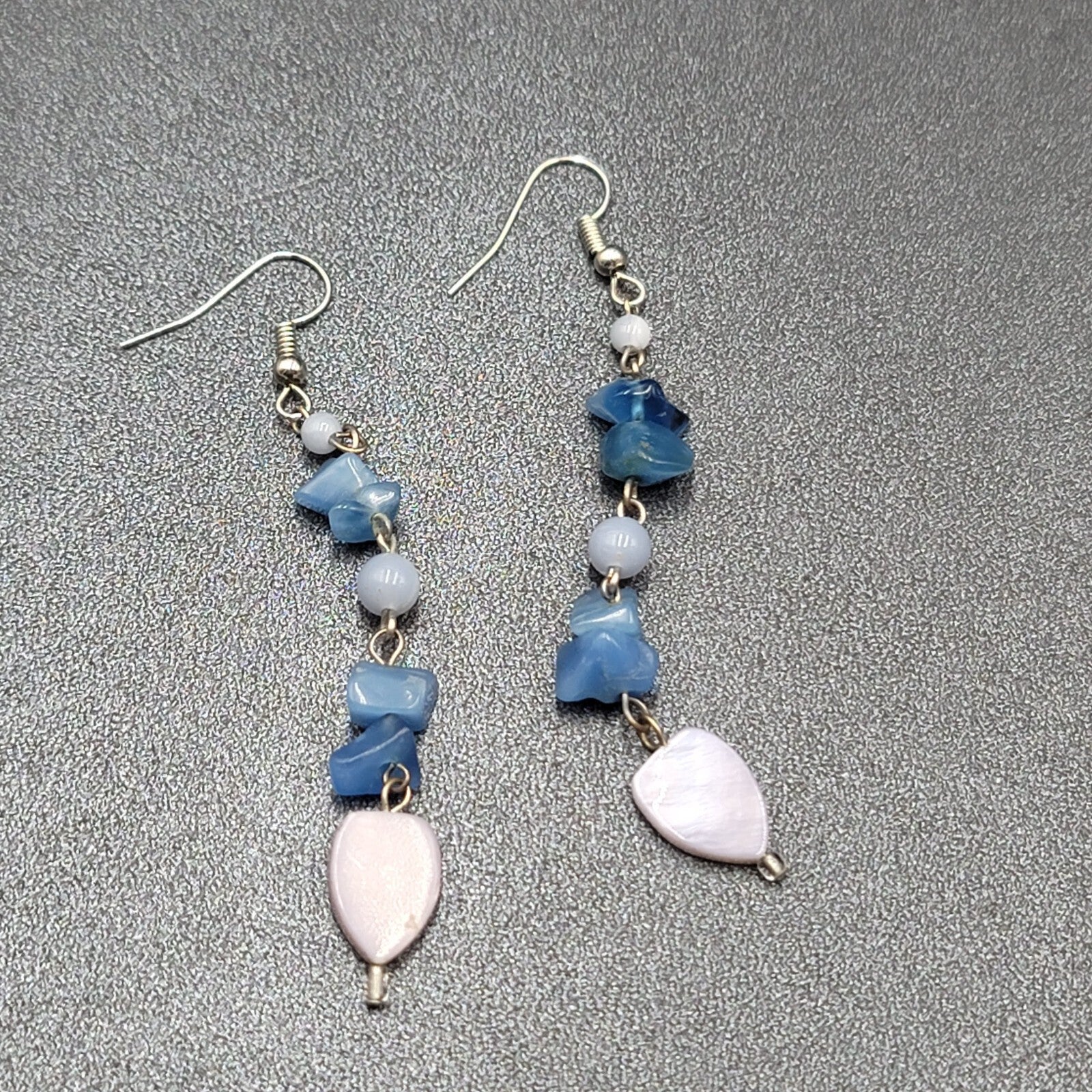 Pierced Earrings Blue Stone Chip Bead Dangle Silver tone 2.75"
