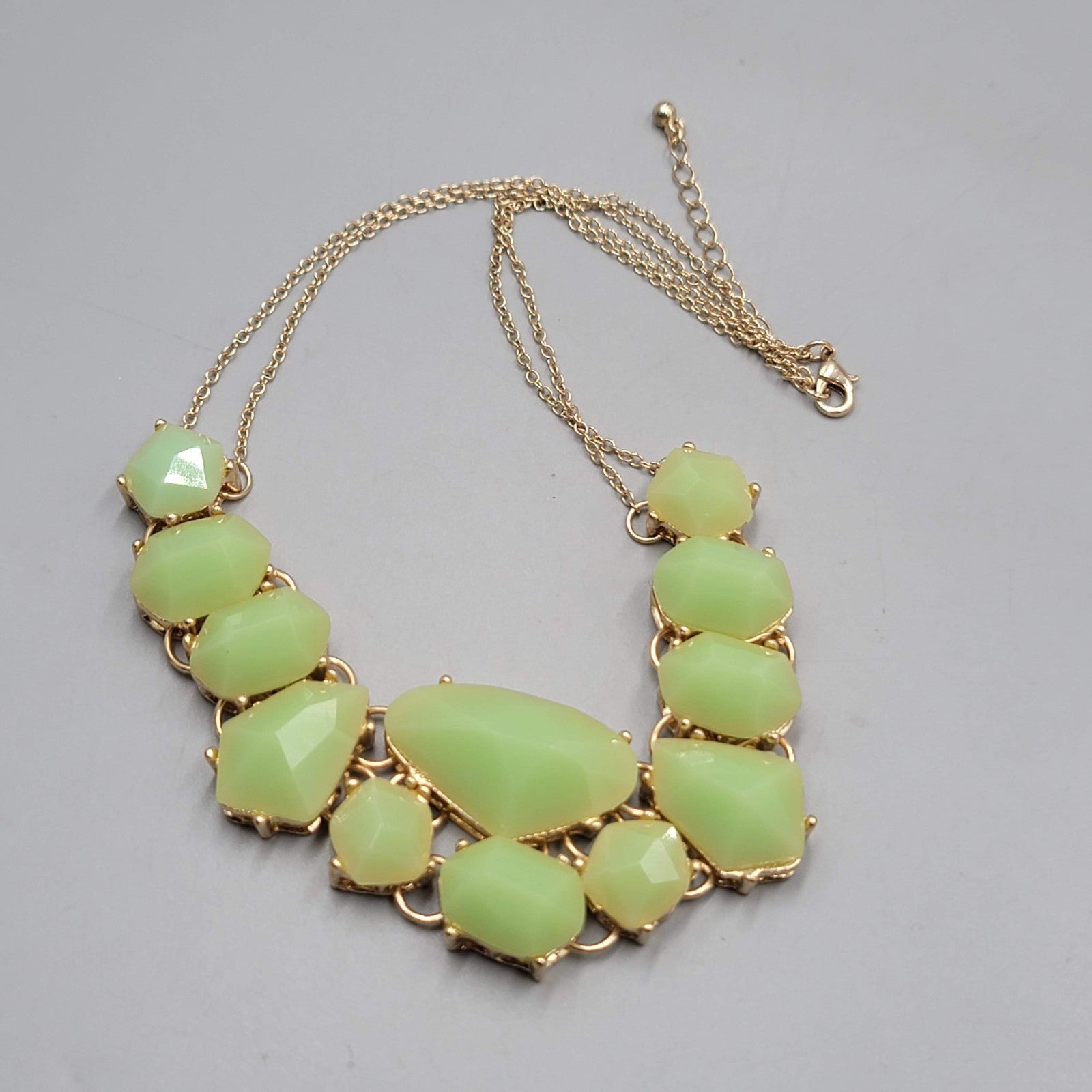 Opaque Seafoam Green Acrylic Statement Necklace Gold tone 18"-20"