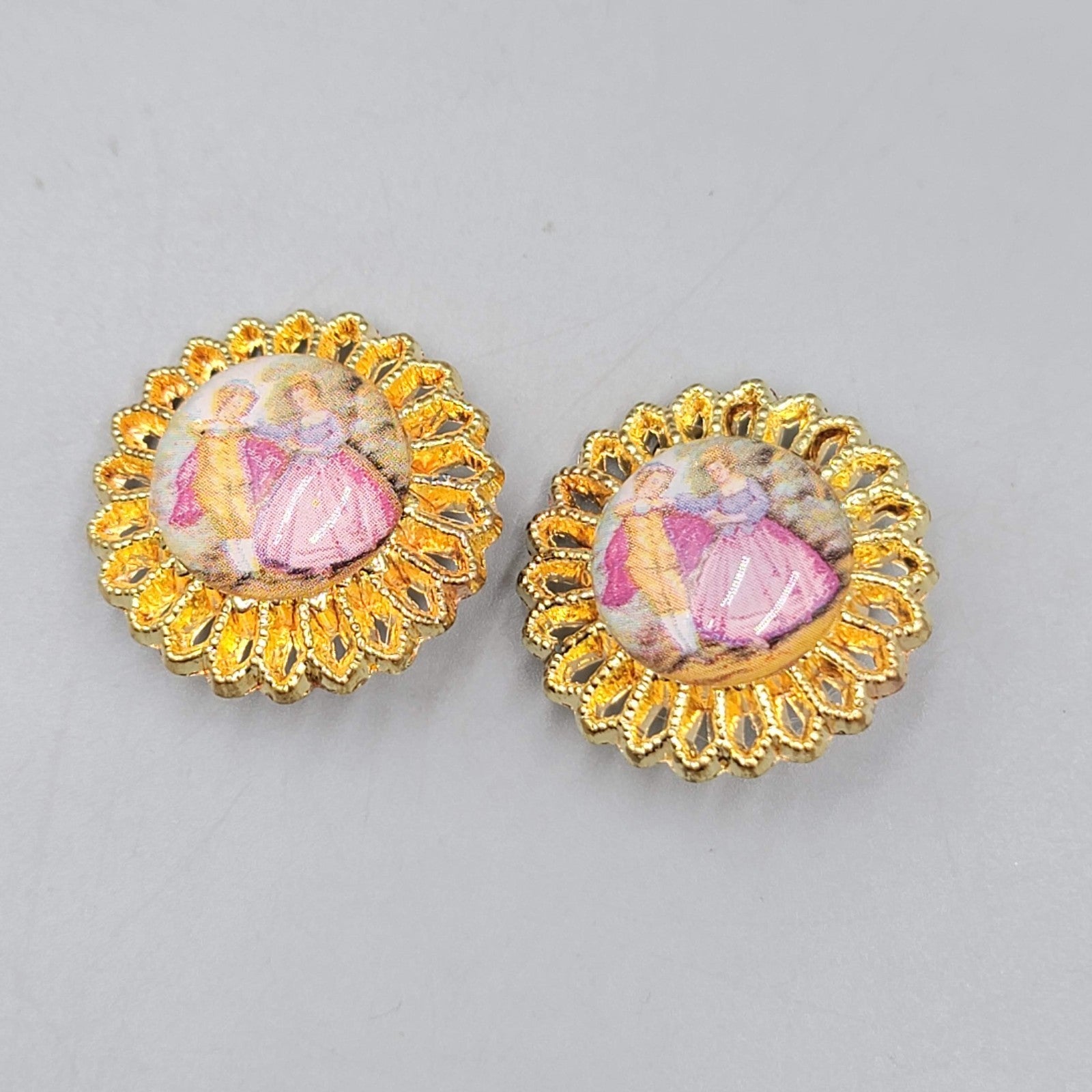 Vintage Victorian Scene Clip on Earrings Gold tone 1.25 in