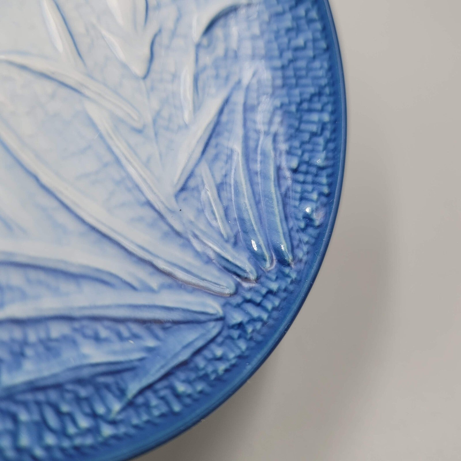 Arita Japanese Blue Iris Crocus Flower Embossed Plate 4.25 in Set of 4