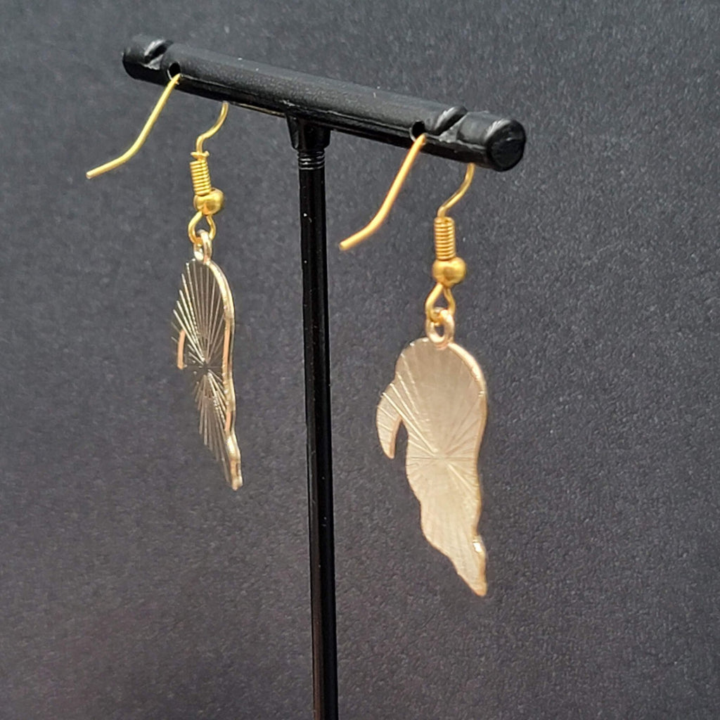 Halloween Grim Reaper Pierced Earrings Gold tone Enamel Dangle 1 1/8"