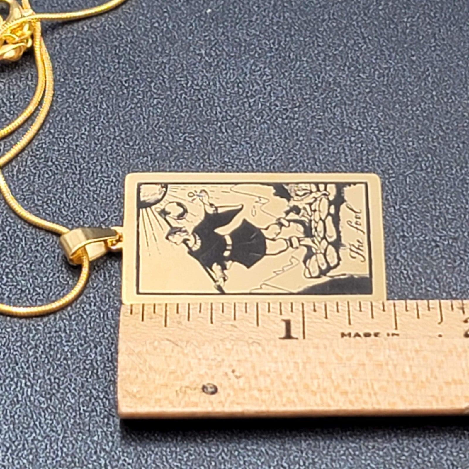 The FOOL Tarot Card Pendant Necklace Major Arcana Gold tone 18”.
