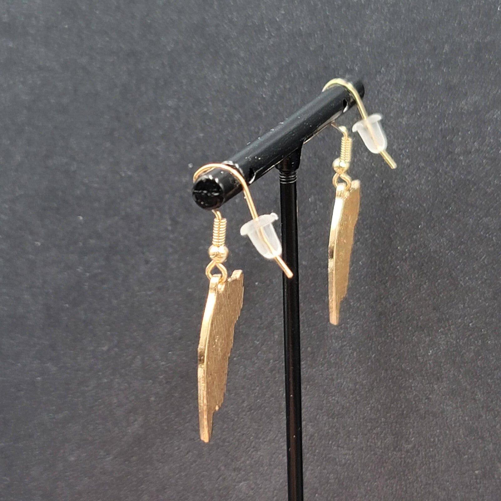 Kitty Cat Pierced Earrings Gray Tabby Kitten Dangle Gold tone 1"