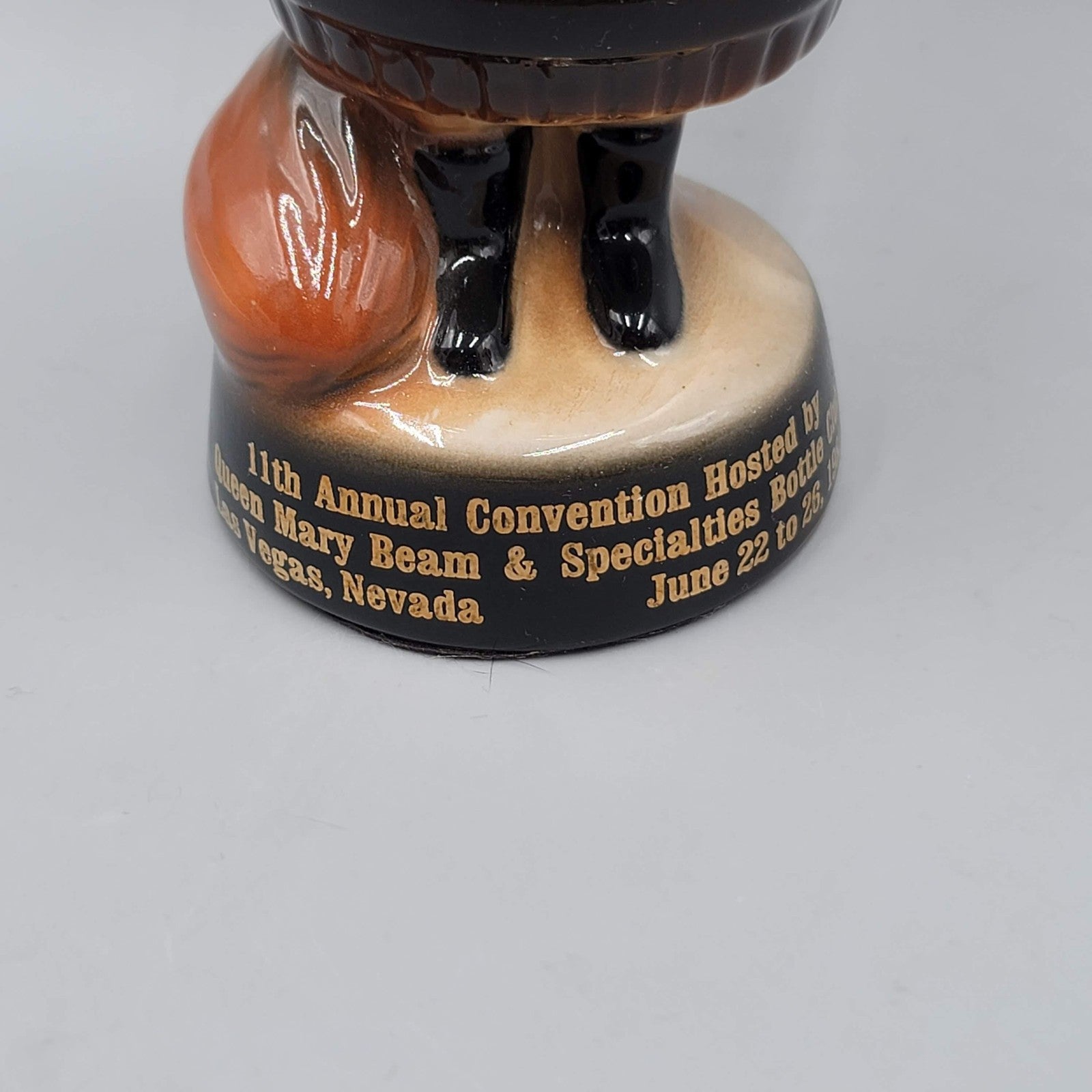 Vtg Jim Beam Fox Barrel Las Vegas 11th Convention Ceramic Paperweight