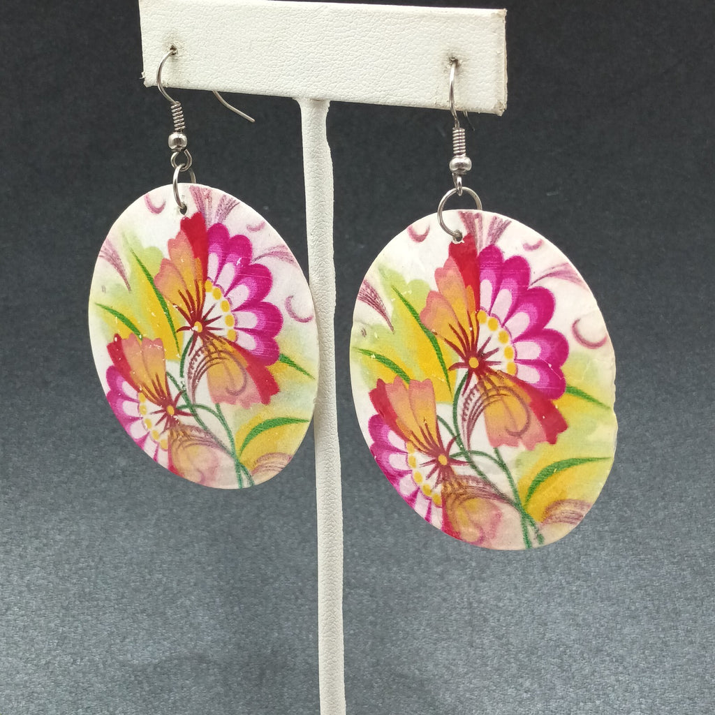Pierced Earrings Painted Shell Round Multicolor Flower Silver tone Dangle 2"