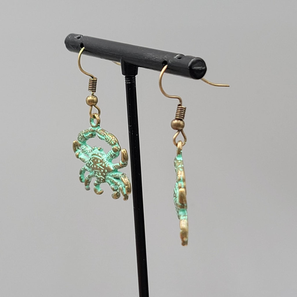 Crab Beach Sea life Pierced Earrings Bronze tone Green wash Dangle 7/8"