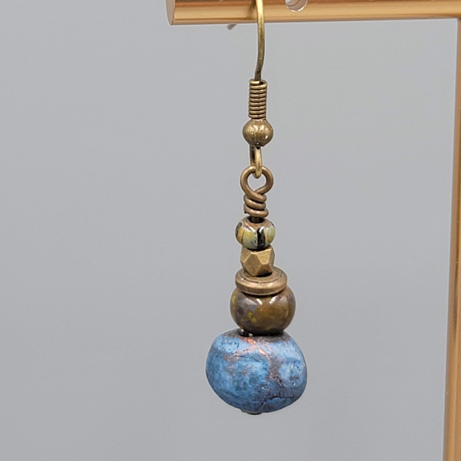 Blue and Green Beads Pierced Earrings Bronze tone Dangle 1"