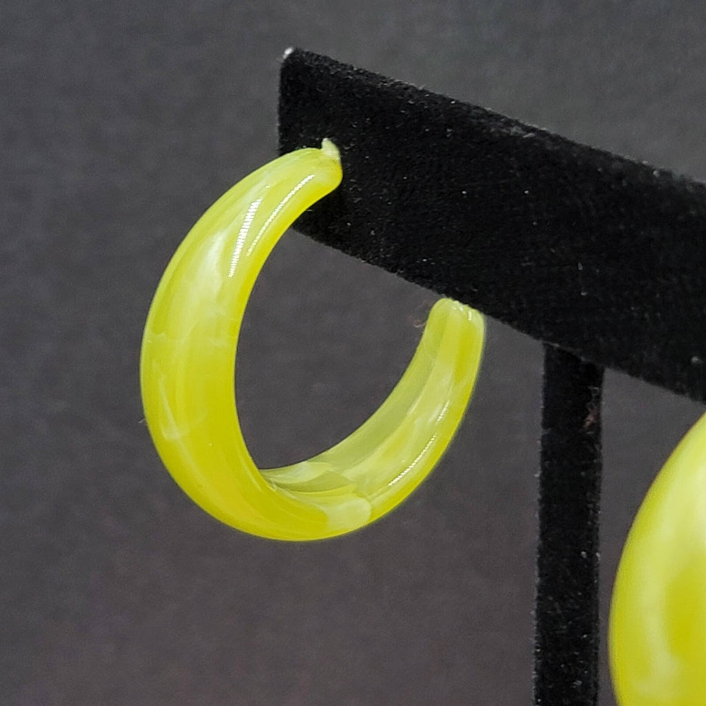 New Pierced Earrings Acrylic Green White Marble Pattern Hoops Lightweight 1.25"