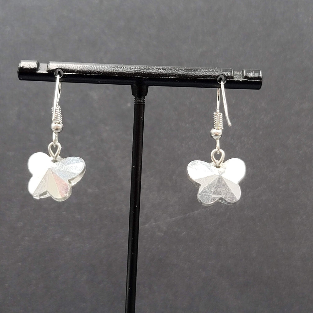 Pierced Earrings Silver tone Rainbow Heliotrope Butterfly Dangle Bead 1/2"