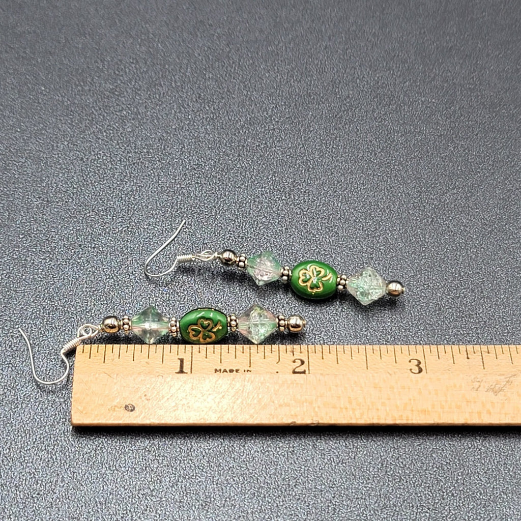 Beaded Pierced Earrings Dangle Silver tone Hook Green Bead Shamrock