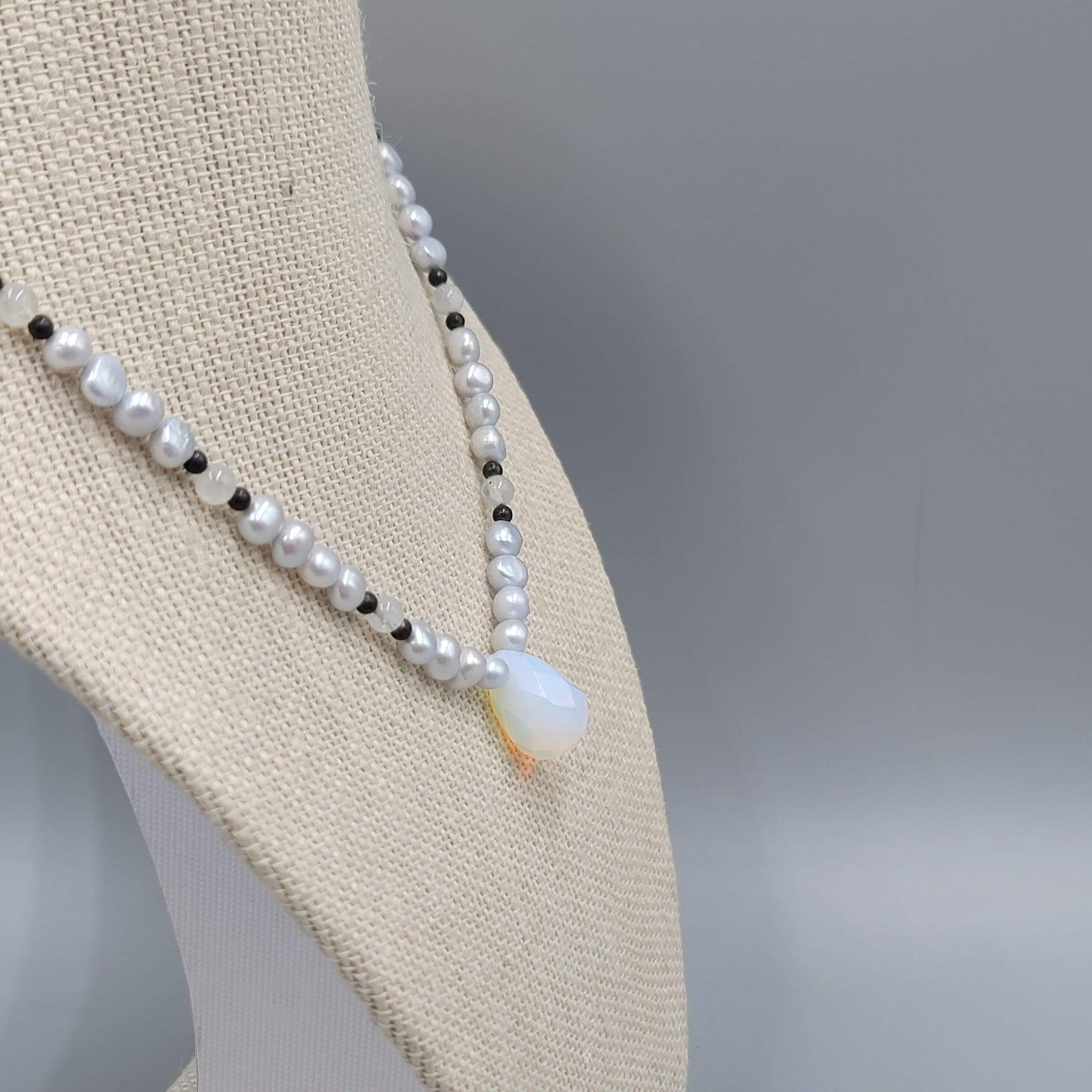 Pearl Bead Necklace Faceted Opalite Pendant Toggle Clasp 16"
