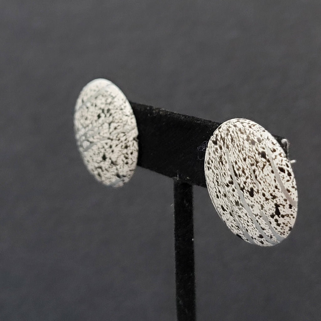 Vintage Pierced Earrings White Round Silver Black Spatter 1"