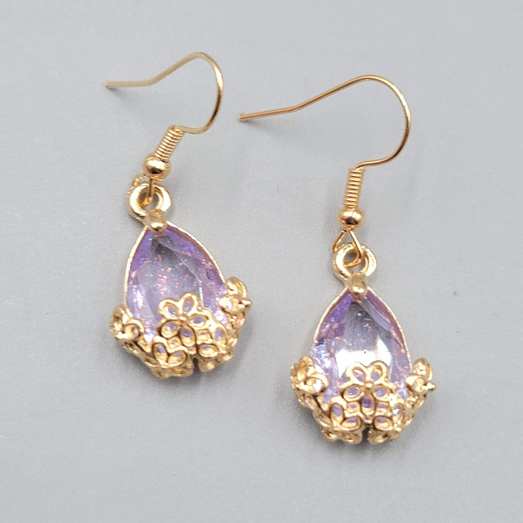 New Pierced Earrings Gold tone Glitter Purple Glass Teardrop Dangle 3/4"