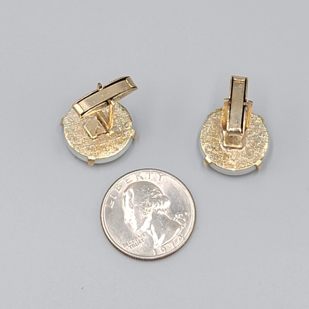 Vintage Iridescent Glass Round Mens Cufflinks Gold tone Mens Estate Jewelry 3/4"