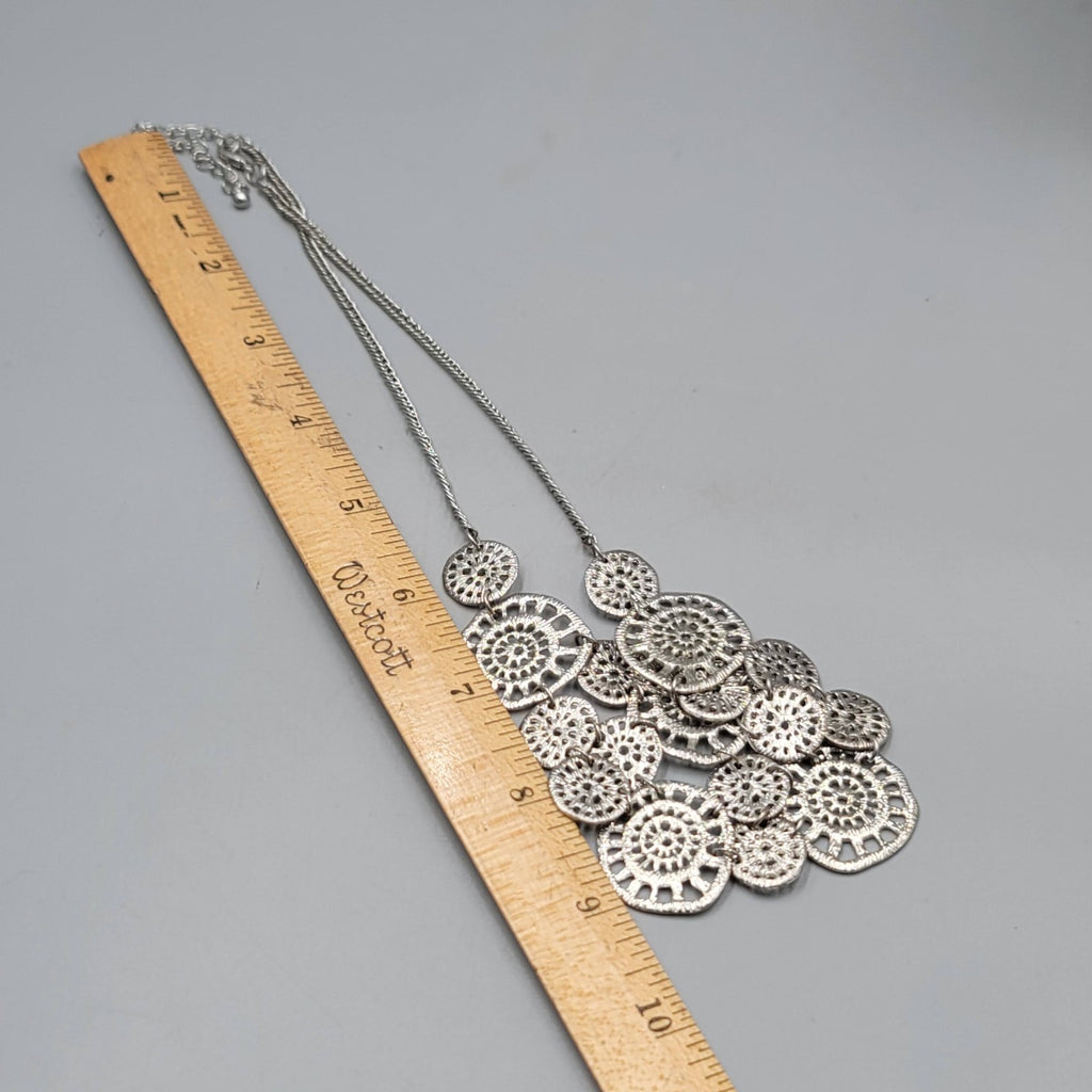 Textured Medallion Bib Necklace Silver tone 14"-16"
