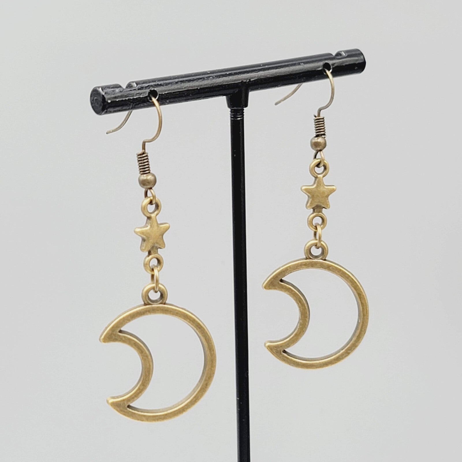 Star and Moon Pierced Earrings Bronze tone Dangle 1.5" New