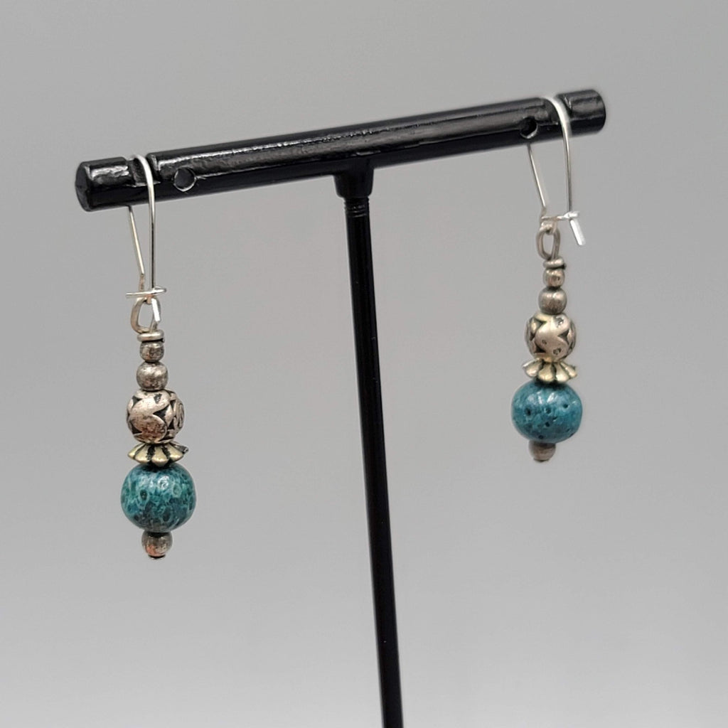 Vintage Blue Bead Pierced Earrings Silver tone Dangle 7/8"