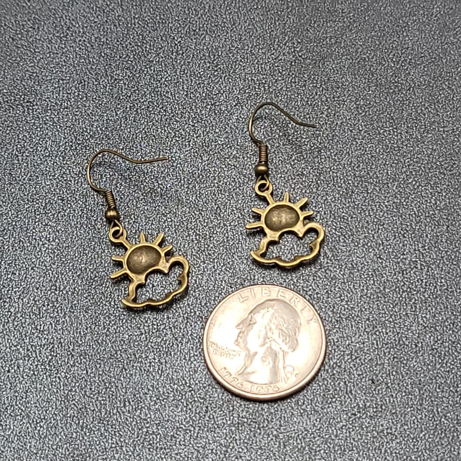 New Happy Sun Clouds Pierced Earrings Bronze tone Dangle 3/4"