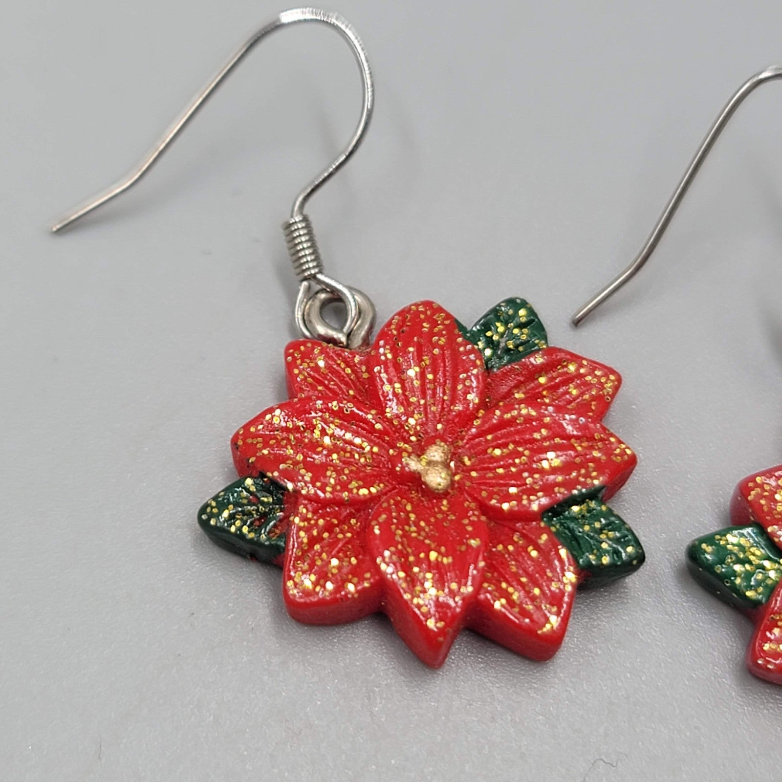 Glitter Poinsettia Flower Pierced Earrings Silver tone Dangle  7/8"