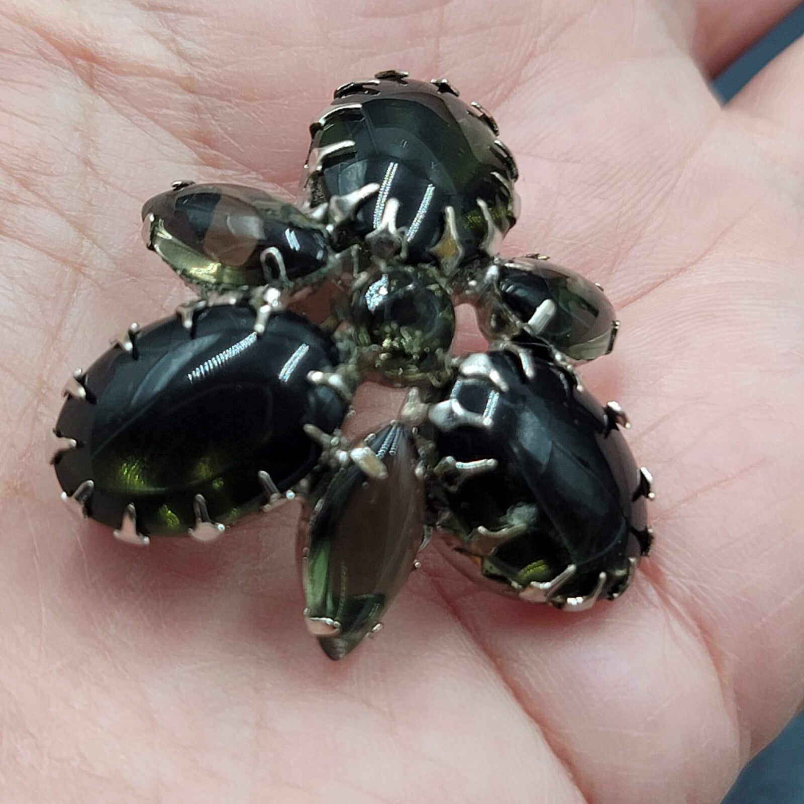 Vintage Rhinestone Brooch Green Glass Prong Set Estate Jewelry 1.5"