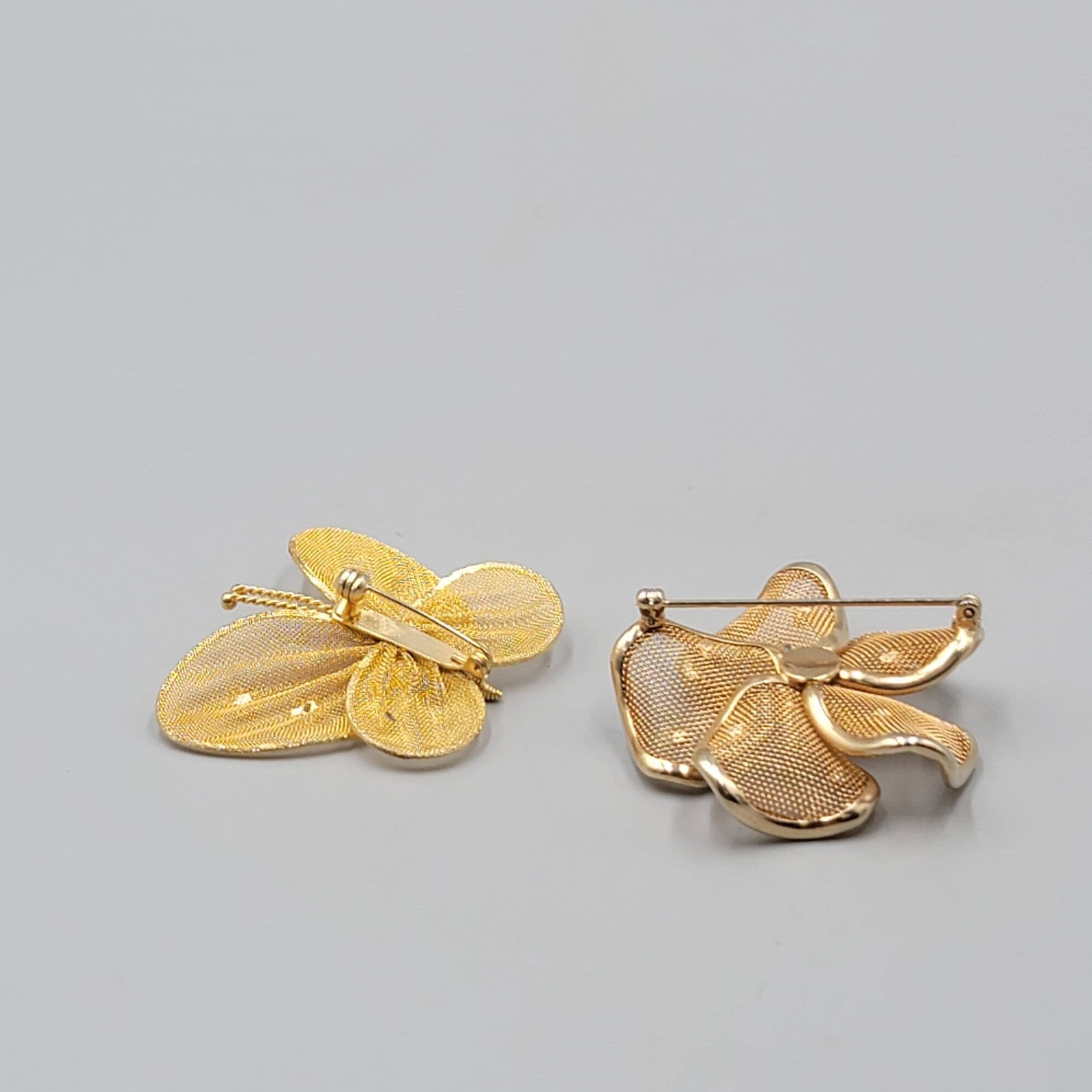 Vintage Brooch Lot of 2 Mesh Flower Butterfly Gold tone Estate Jewelry