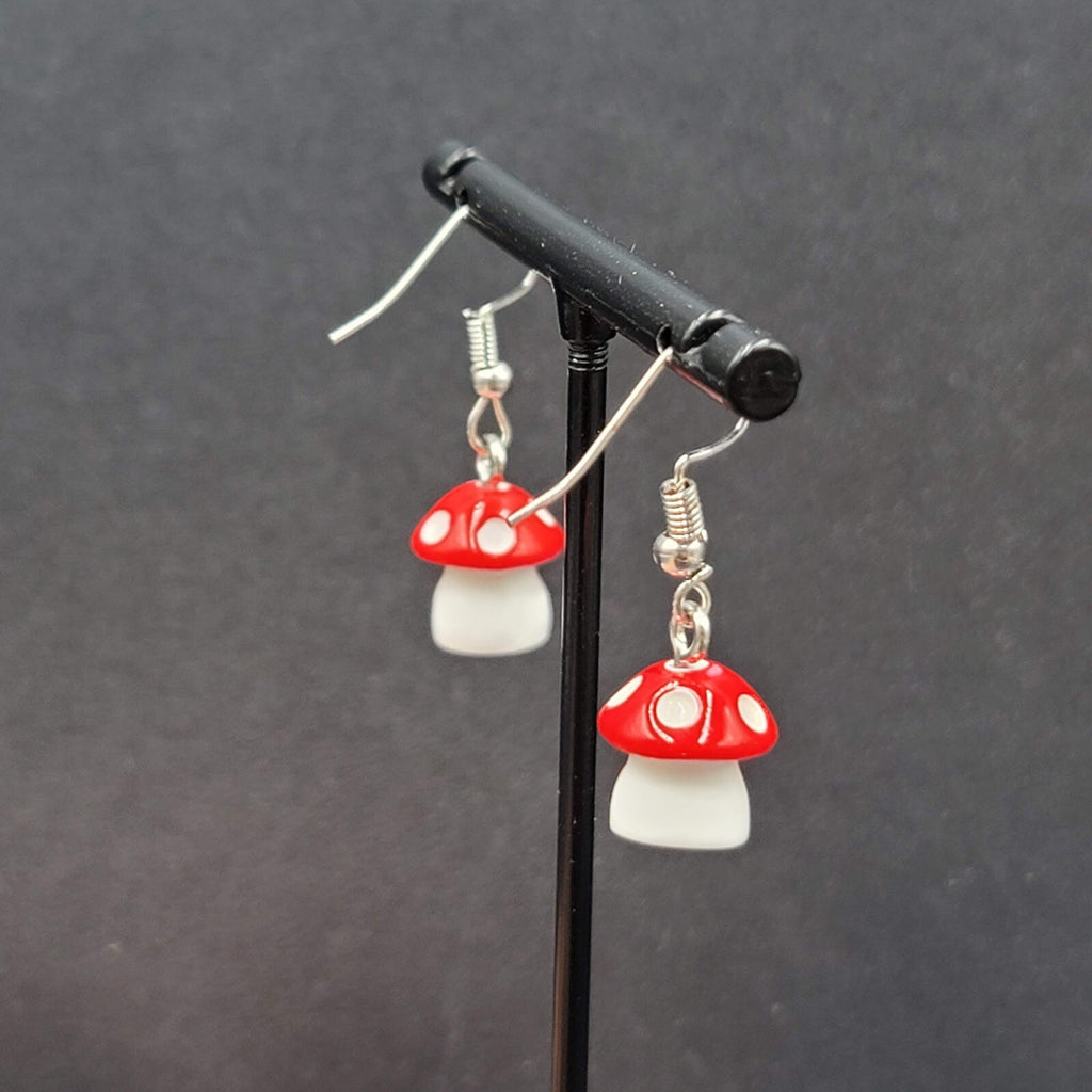 Pierced Earrings Red White Polka Dot Mushroom Dangle Cute 1/2"