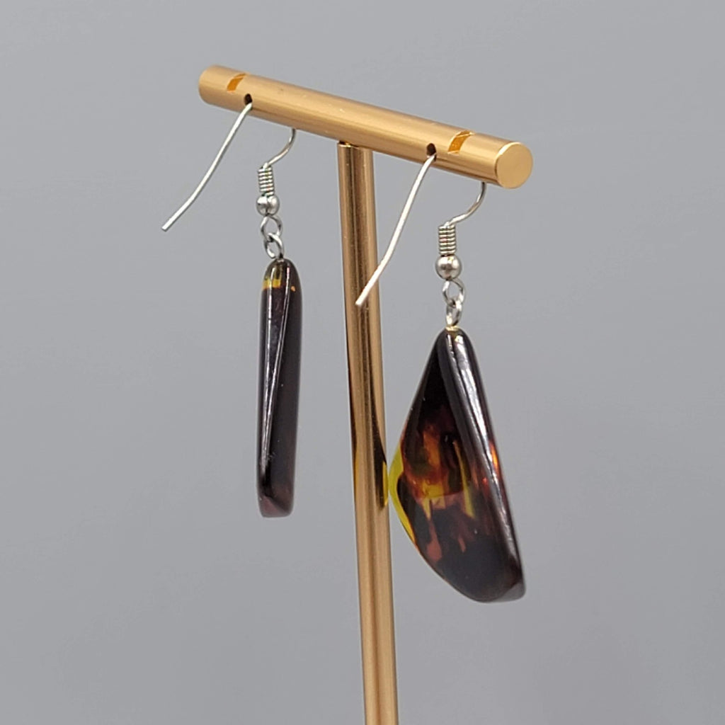 Acrylic Tortoise Statement Pierced Earrings Silver tone Dangle Triangles 1.25 in